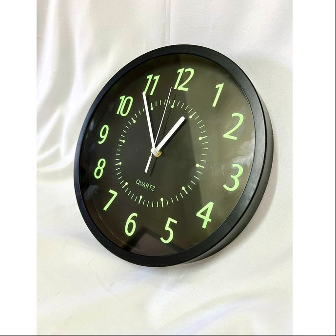 Silent Glow clock