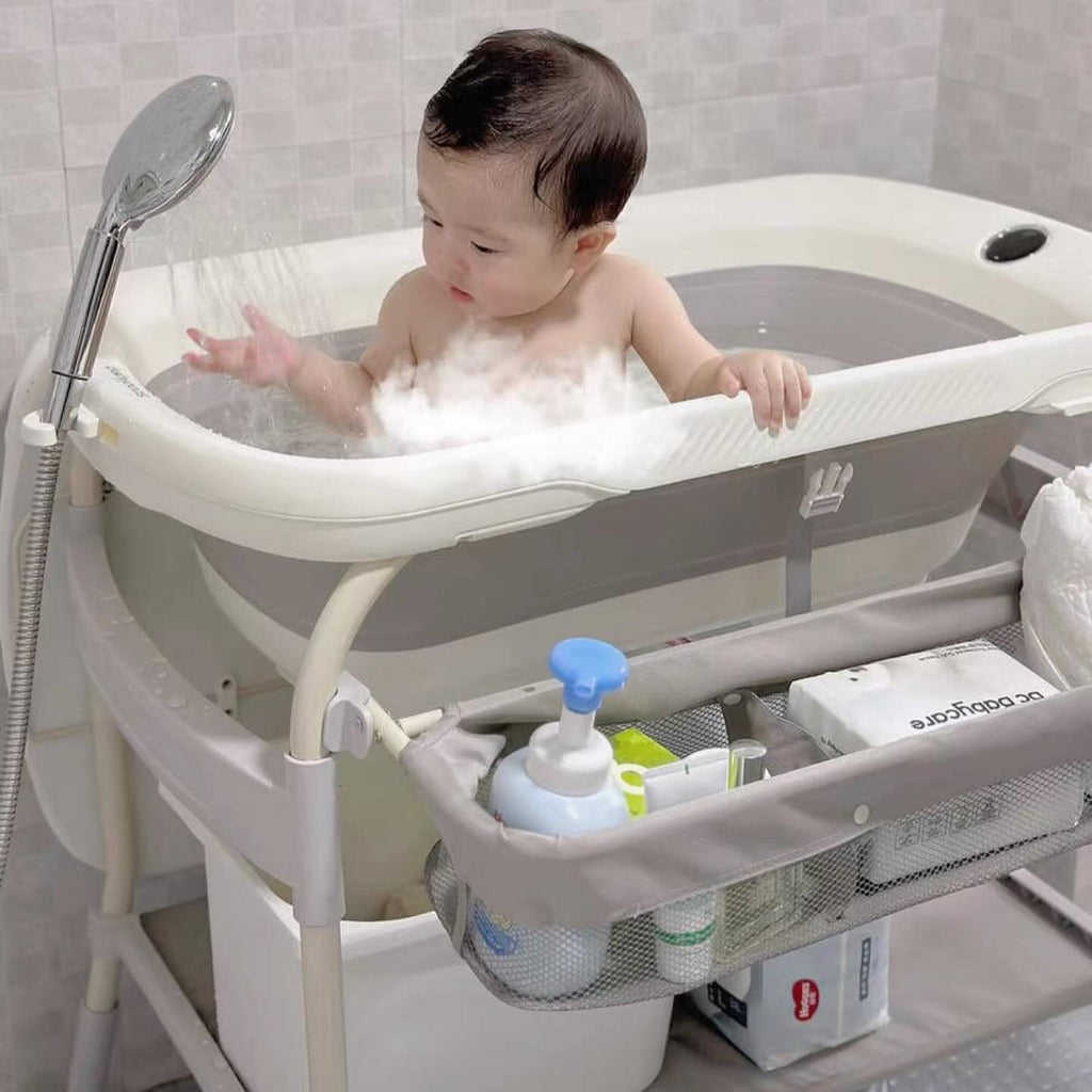 Baby Hub - Changing Table & Tub
