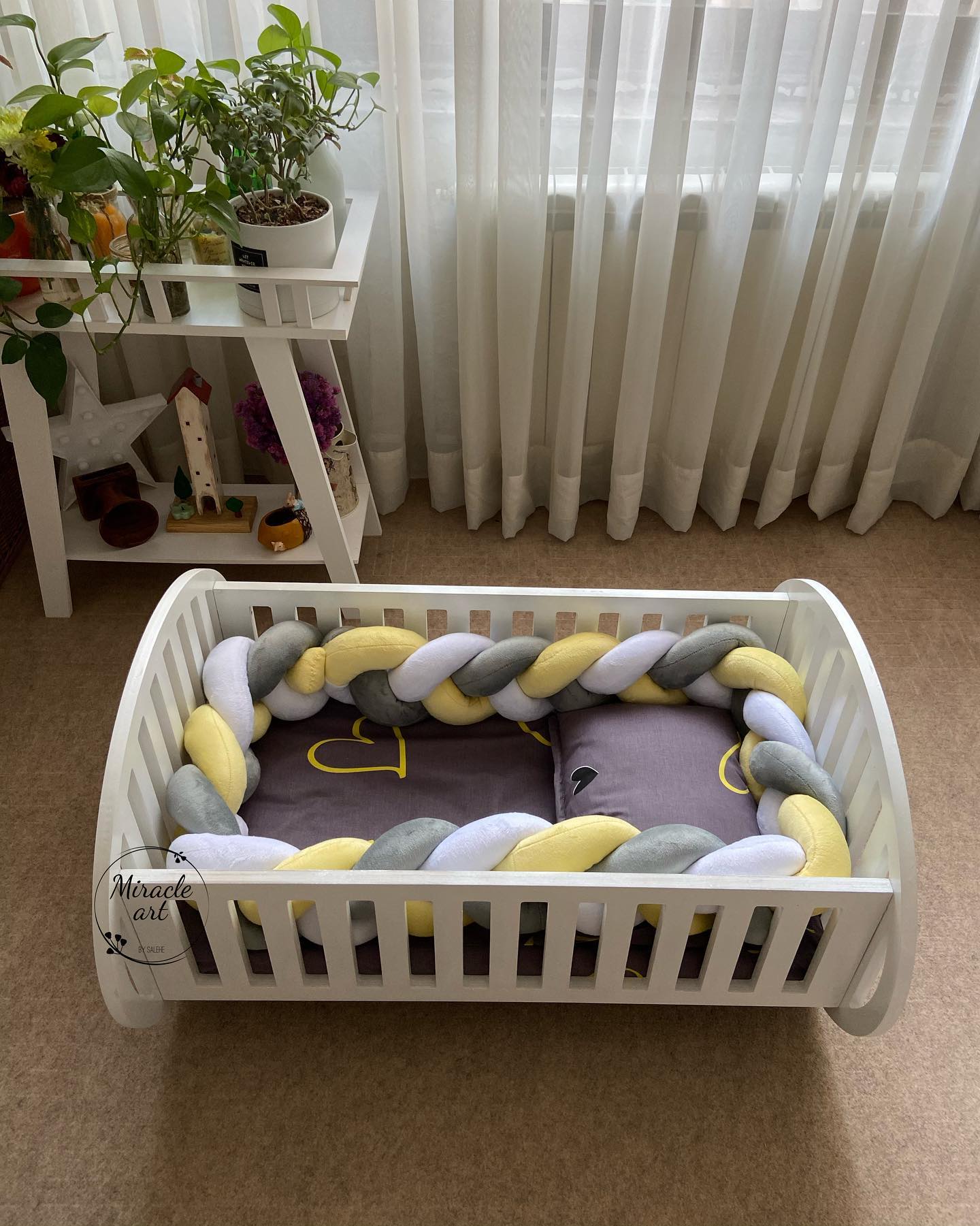 Miracle Dreams Baby Crib
