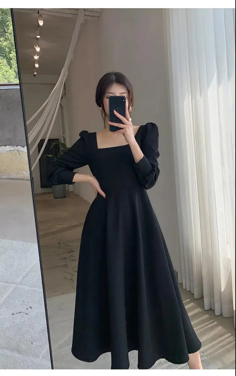 Black Dress Women's 2023 Autumn New Long-sleeved French Retro Hepburn Style Square Neck Dress