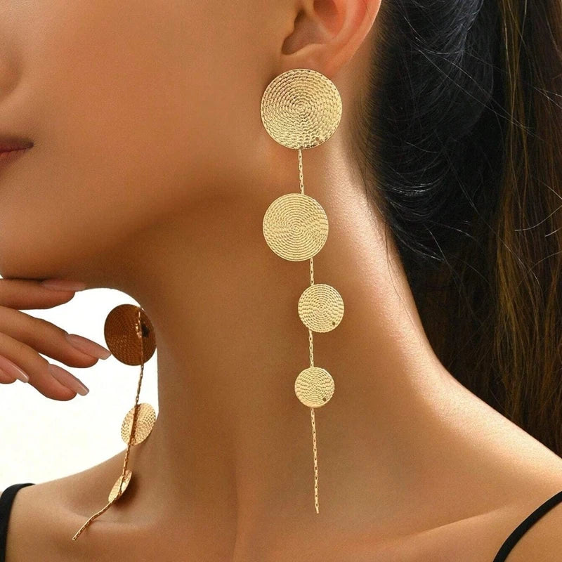 Round & Radiant – Large Long Necklace