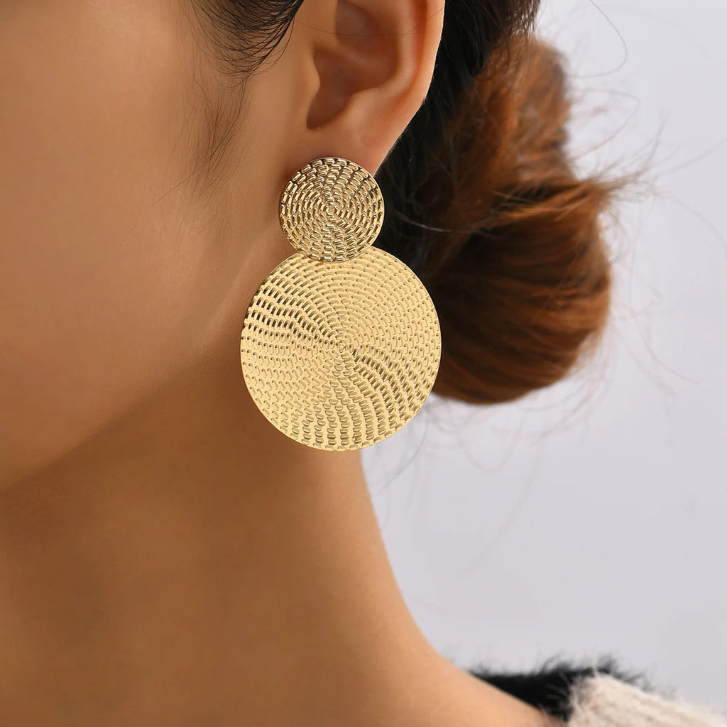 Geometric Metal Round Earrings
