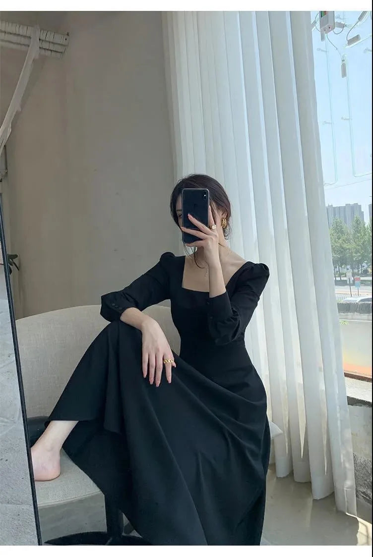 Black Dress Women's 2023 Autumn New Long-sleeved French Retro Hepburn Style Square Neck Dress