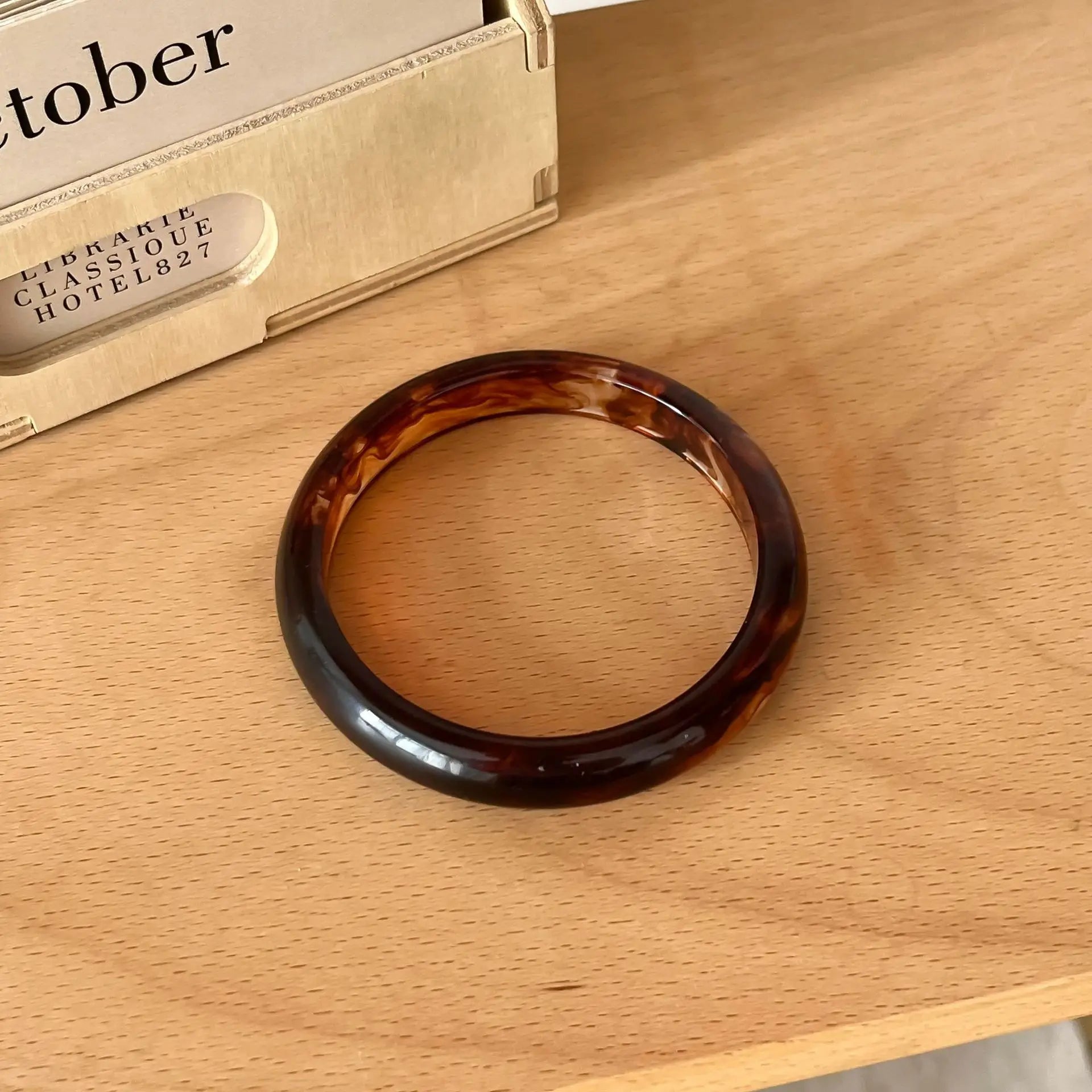Resin Fine Bracelet