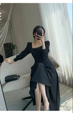 Black Dress Women's 2023 Autumn New Long-sleeved French Retro Hepburn Style Square Neck Dress