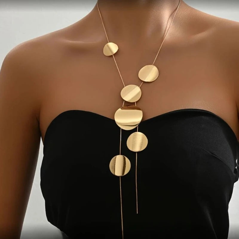 Round & Radiant – Large Long Necklace