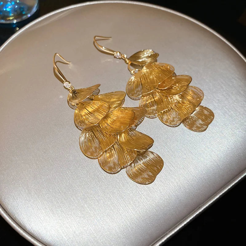 Vintage Flower Drop Earrings