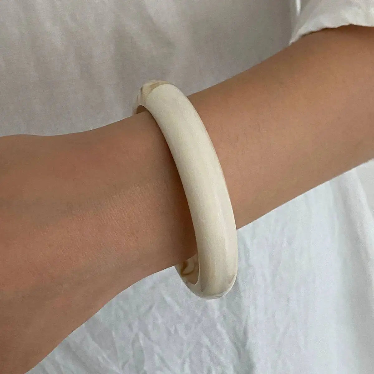 Vintage Boho Resin Bangles