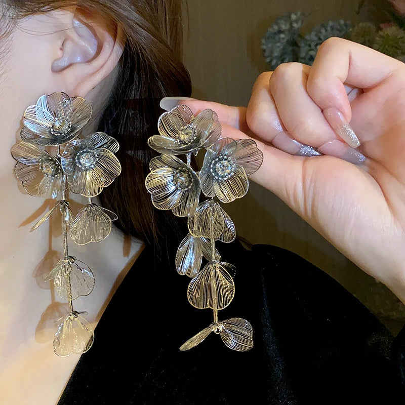 Vintage Flower Drop Earrings