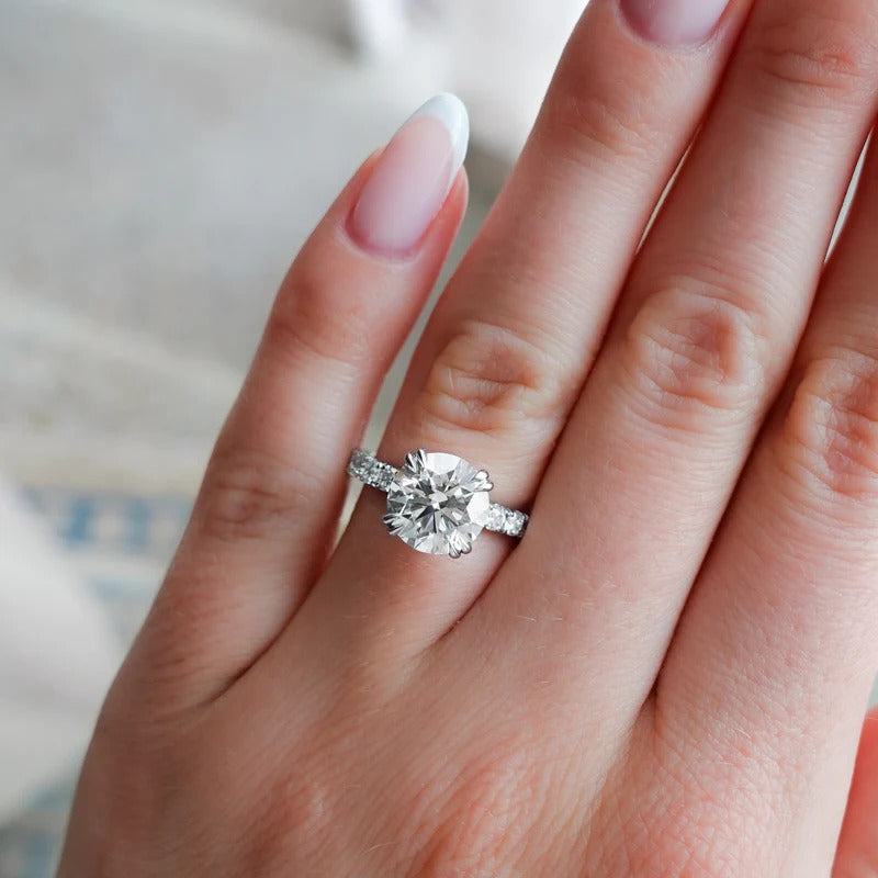 Classic Round Ring