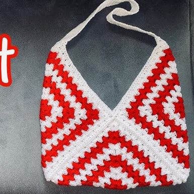 Red and white crochet bag on a gray background with 'Crochet Bag' text.